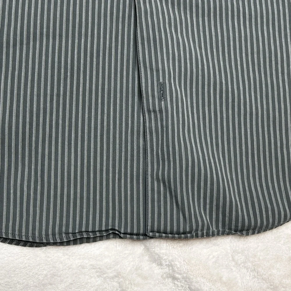 Vintage Banana Republic Mens XL Gray Striped‎ Long Sleeve Button Up Shirt